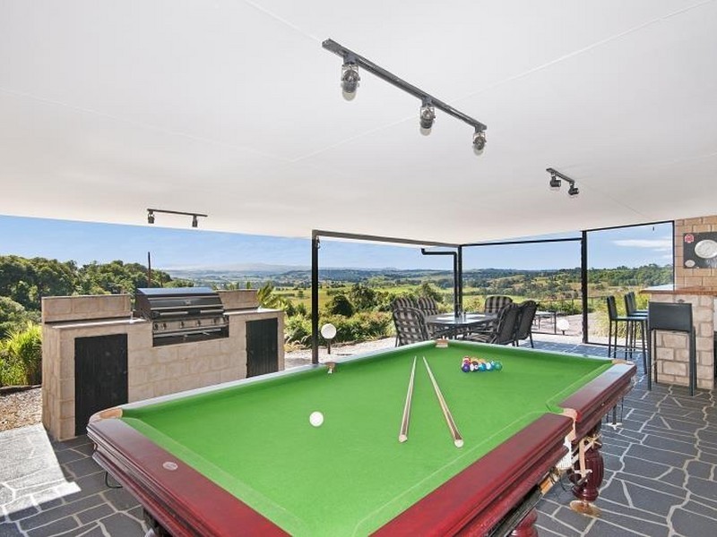 52 Whispering Valley Drive, Richmond Hill NSW 2480