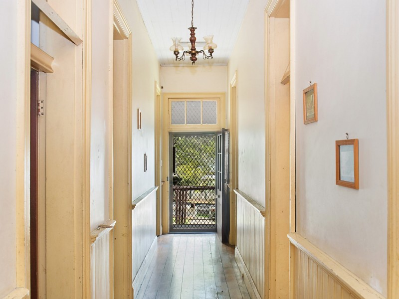 42 Cathcart Street, Girards Hill NSW 2480