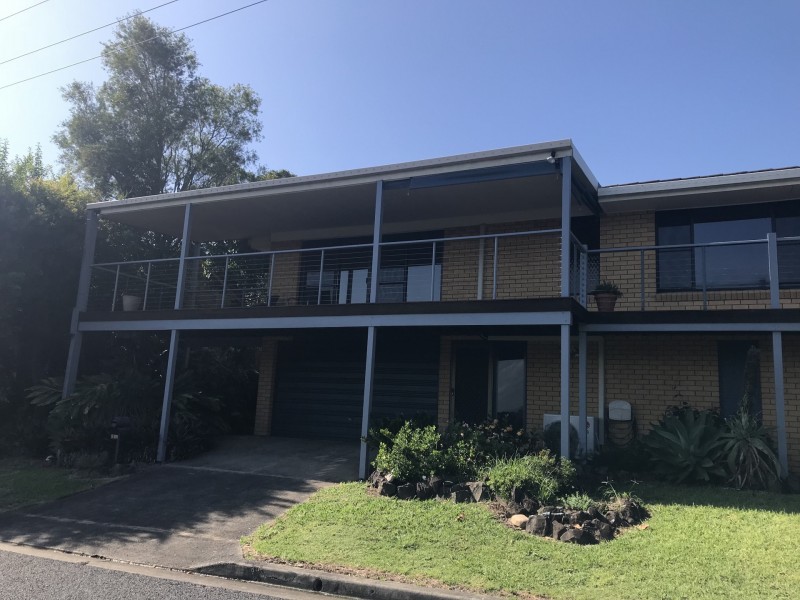 9 Belvedere Drive, East Lismore NSW 2480