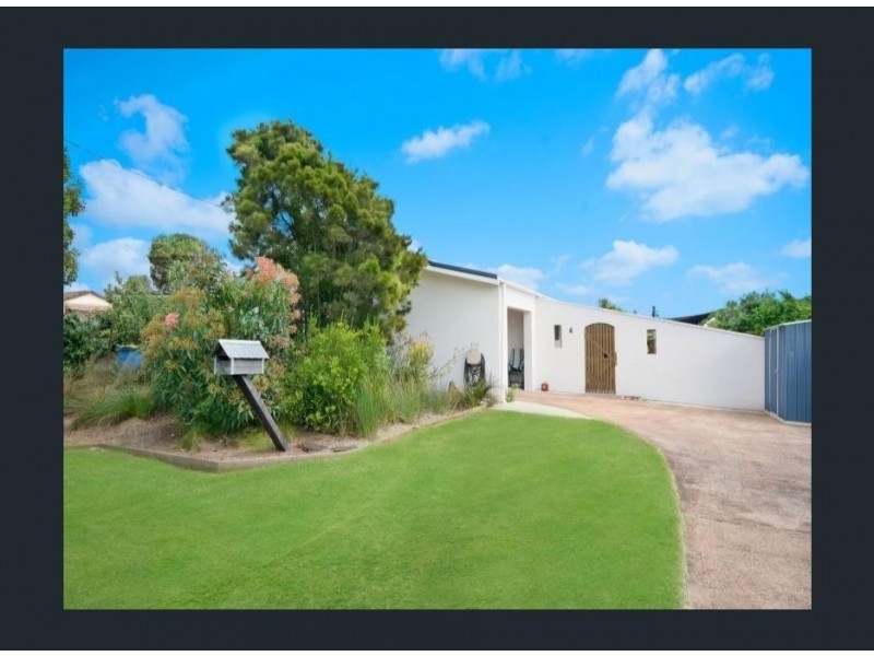 4 Sandstone Crescent, Lennox Head NSW 2478