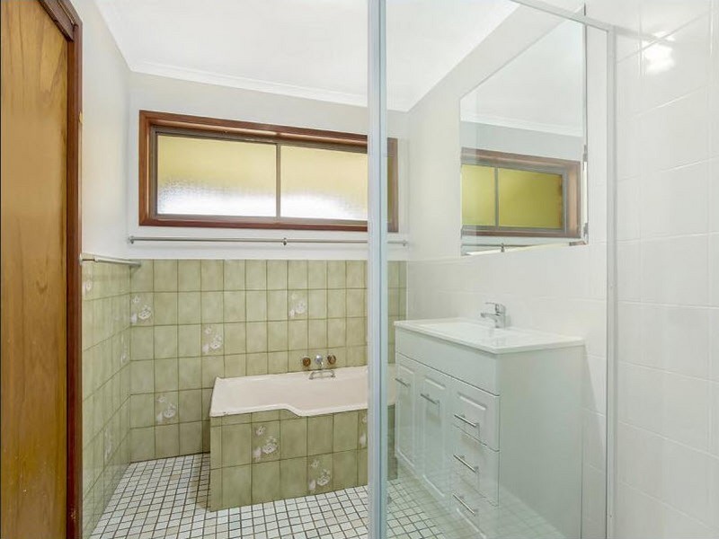 16 Beaumont Drive, East Lismore NSW 2480