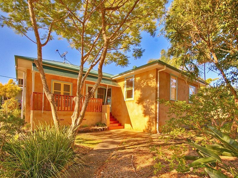 6 Oakeshott, Lismore Heights NSW 2480