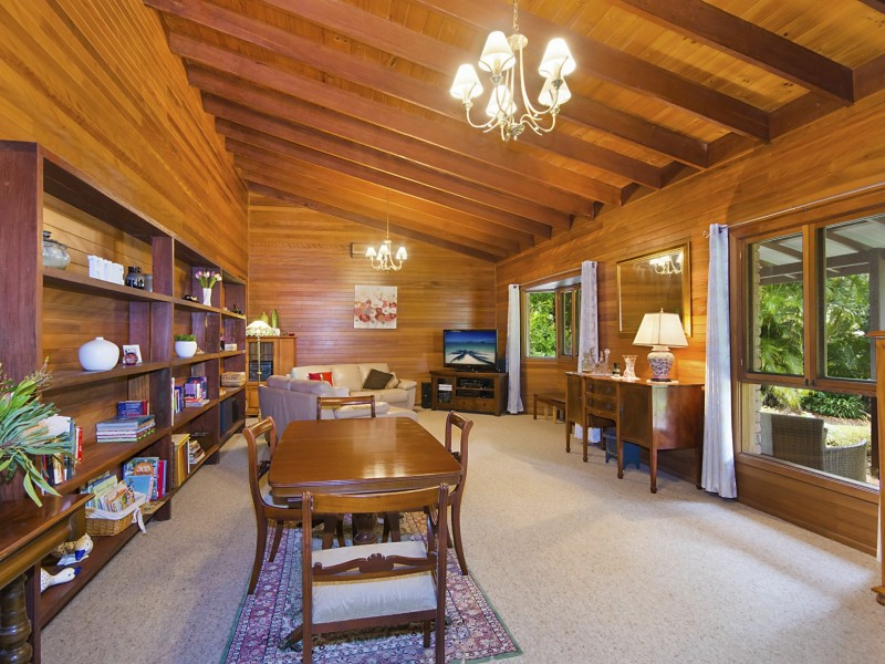 15 Denbos Crescent, East Lismore NSW 2480