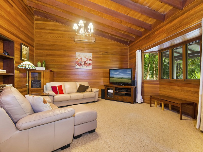 15 Denbos Crescent, East Lismore NSW 2480