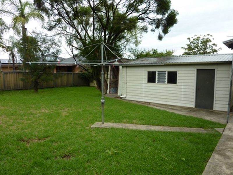 11 Crown Street, Riverstone NSW 2765