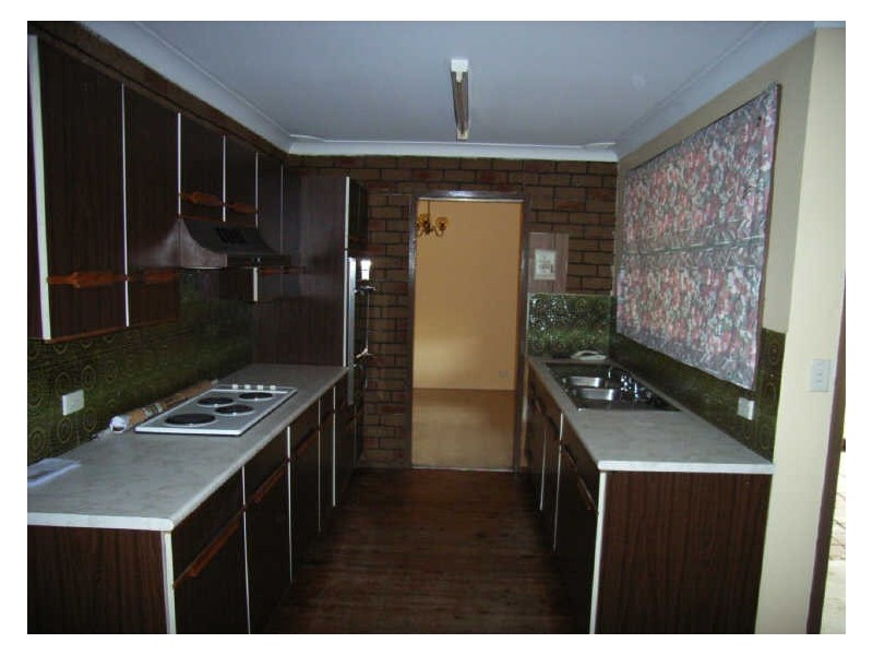 19 Blackwell Avenue, St Clair NSW 2759