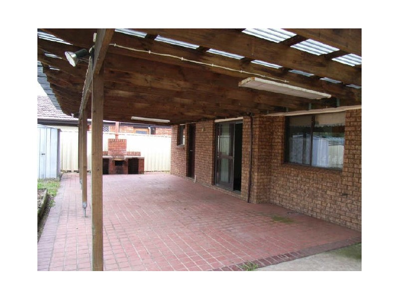 12 Verrills Grove, Oakhurst NSW 2761