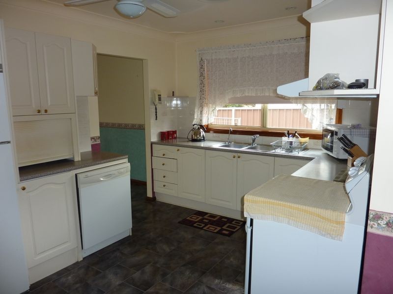 40 Gladstone Parade, Riverstone NSW 2765