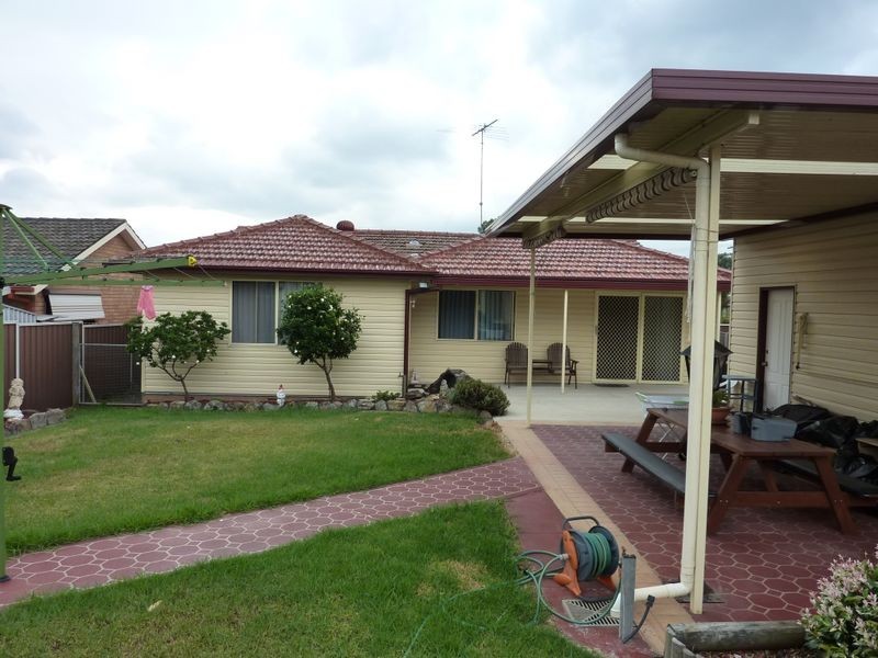 40 Gladstone Parade, Riverstone NSW 2765