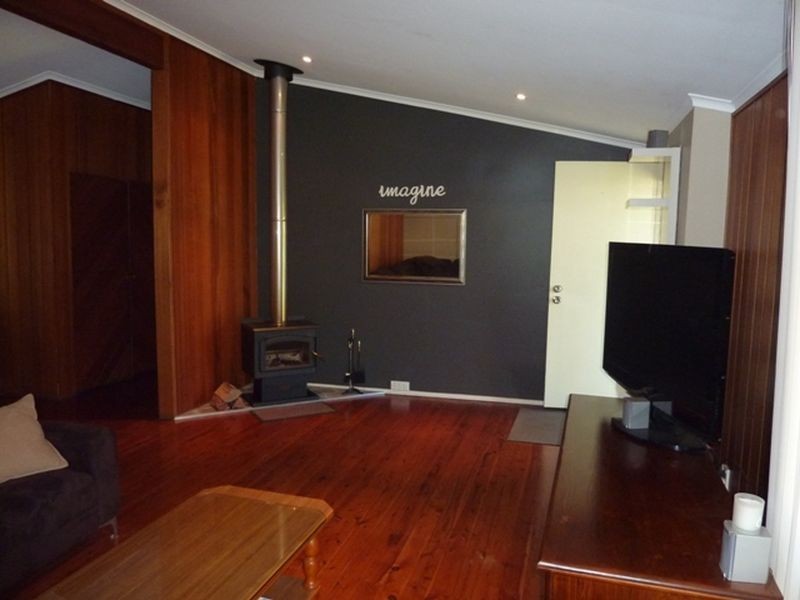 5 Gladstone Parade, Riverstone NSW 2765