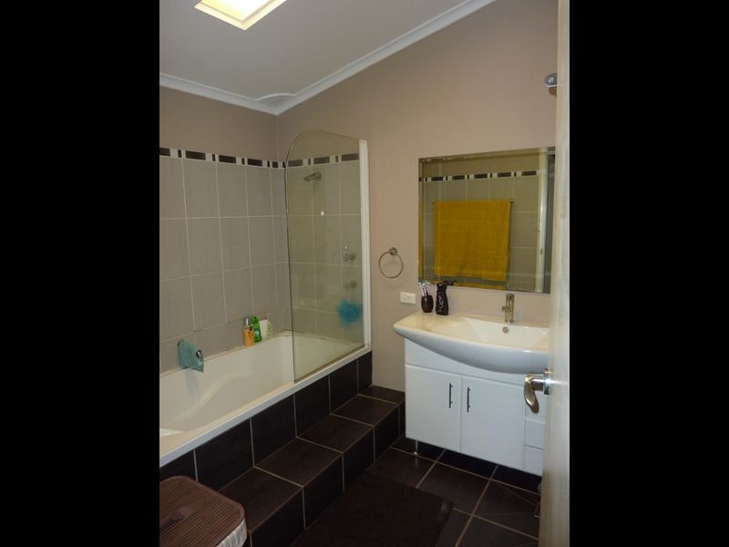 5 Gladstone Parade, Riverstone NSW 2765