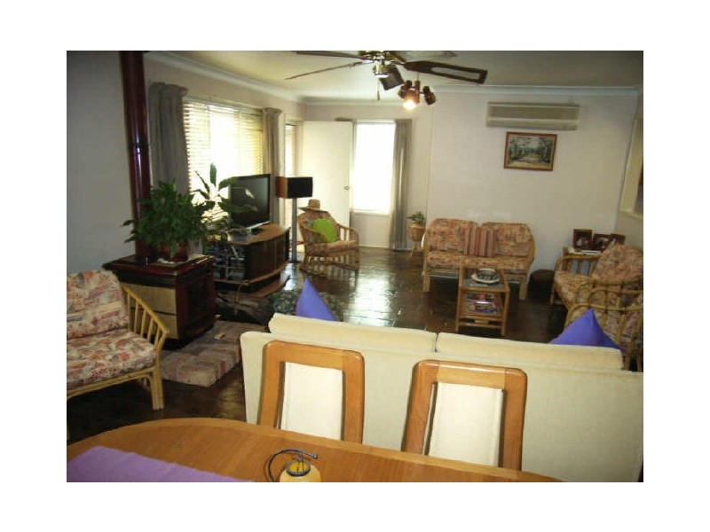 25 SYDNEY STREET, Riverstone NSW 2765