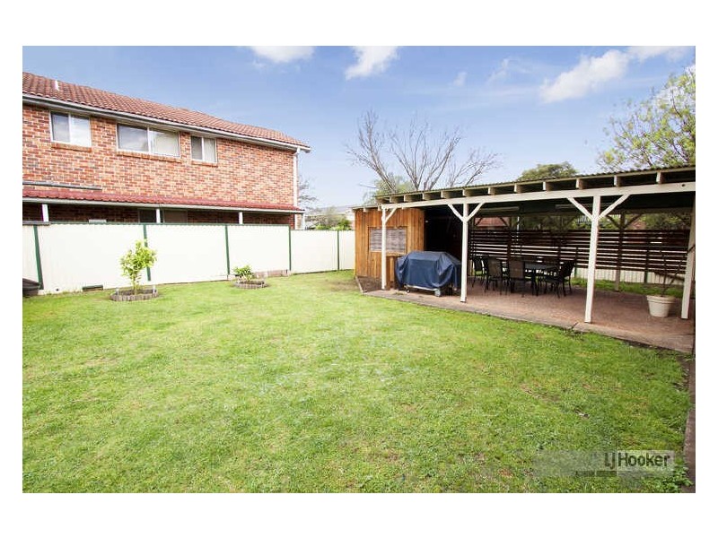 9 McDonald Place, Mcgraths Hill NSW 2756