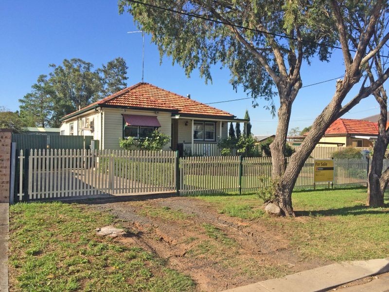 14 Church Street, Riverstone NSW 2765