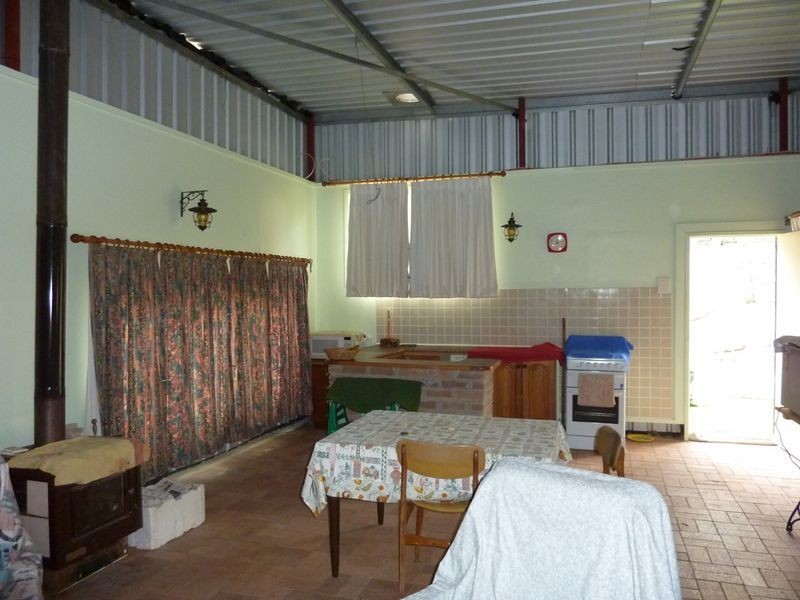 8776 Putty Road, Putty NSW 2330