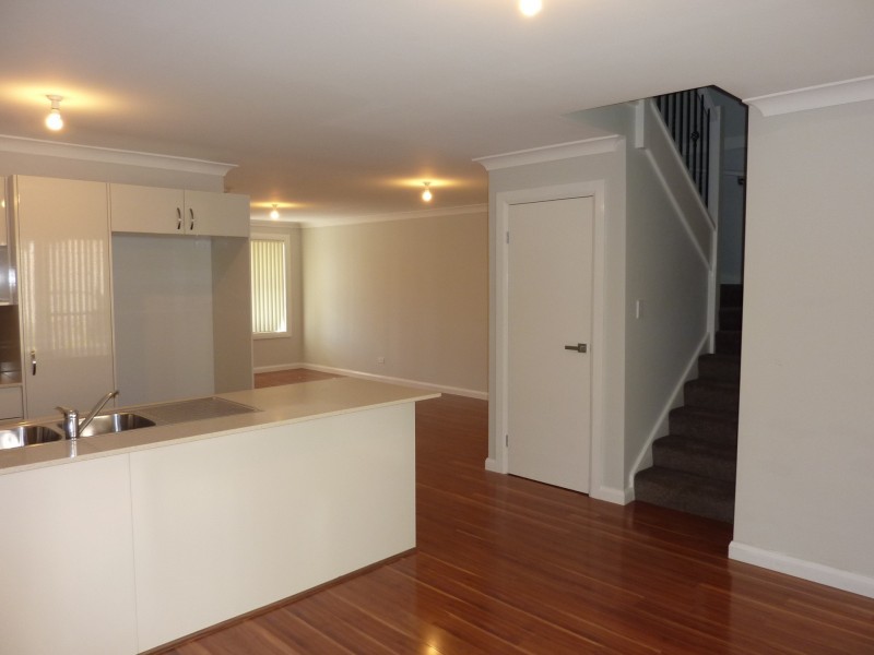 2/56 Hobart Street, Riverstone NSW 2765