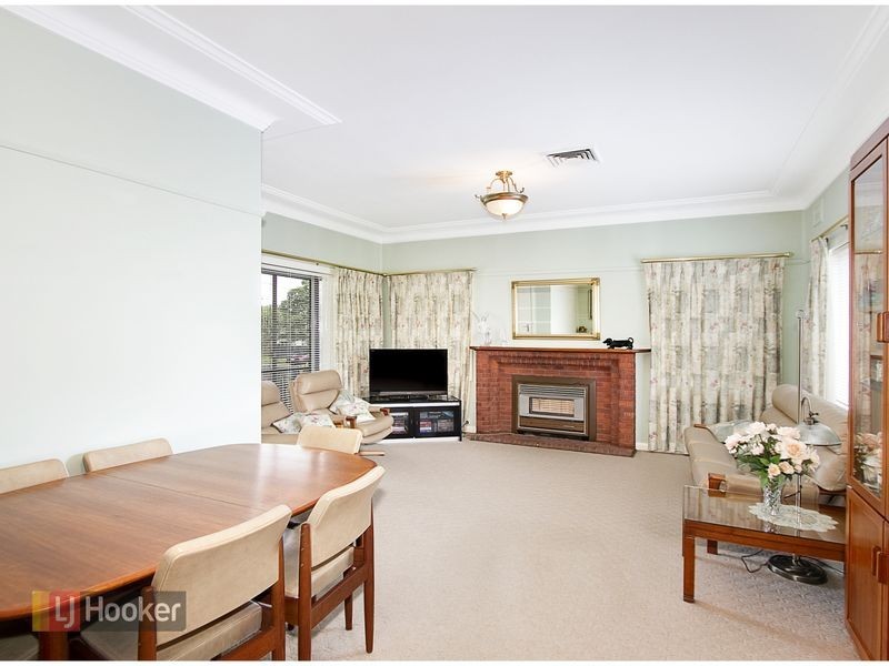 14 Elizabeth Street, Riverstone NSW 2765