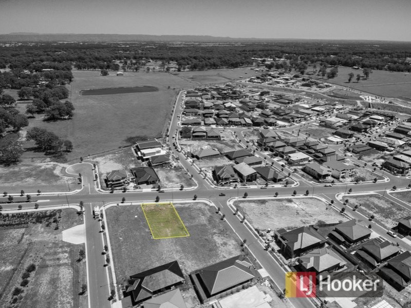 29 Valletta Drive, Box Hill NSW 2765