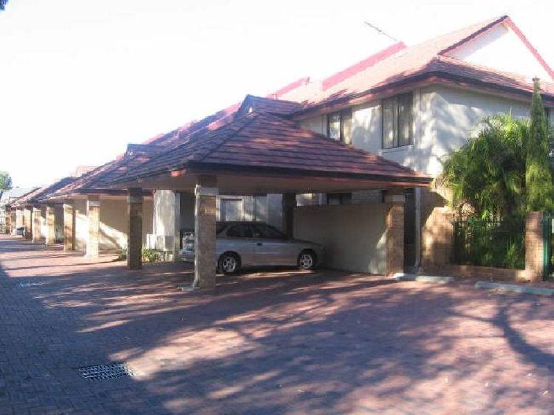 15/20 Gochean Avenue, Bentley WA 6102