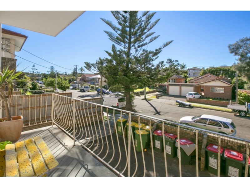 1/15 Kooloora Avenue, Freshwater NSW 2096