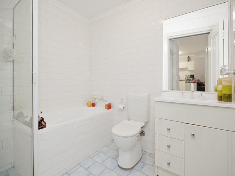 4/62-64 Kenneth Road, Manly Vale NSW 2093