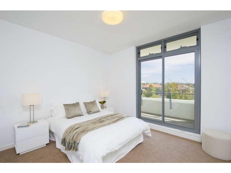 303/4 Sylvan Avenue, Balgowlah NSW 2093