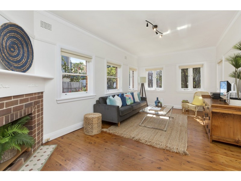 158 Wyndora Avenue, Freshwater NSW 2096