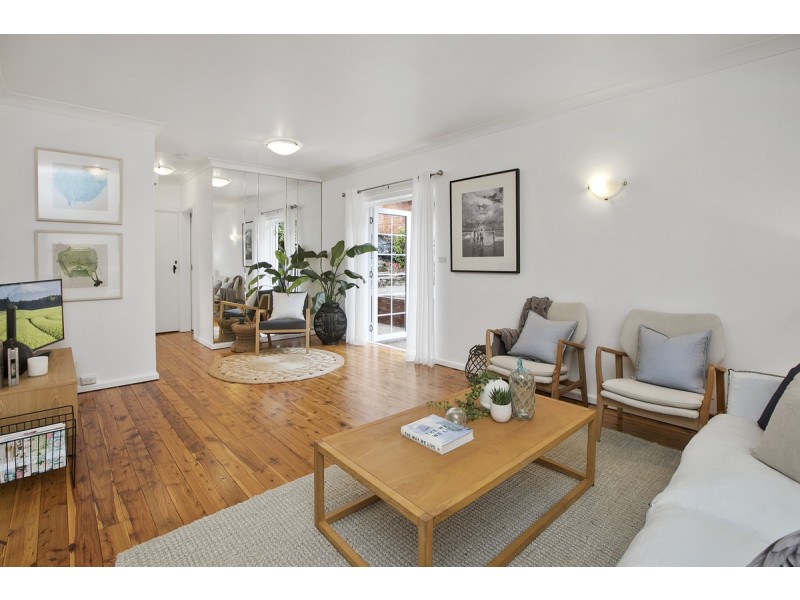 2/105 Woodland Street, Balgowlah NSW 2093