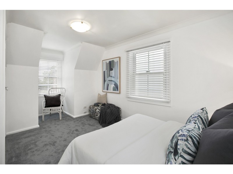 2/105 Woodland Street, Balgowlah NSW 2093