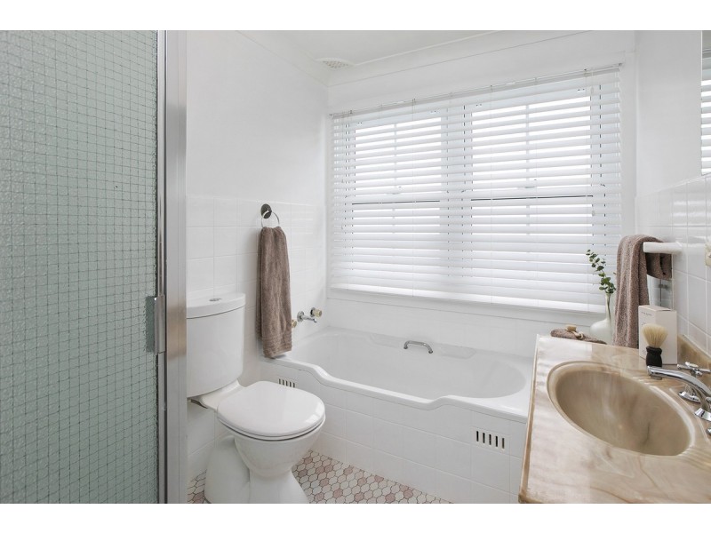 2/105 Woodland Street, Balgowlah NSW 2093