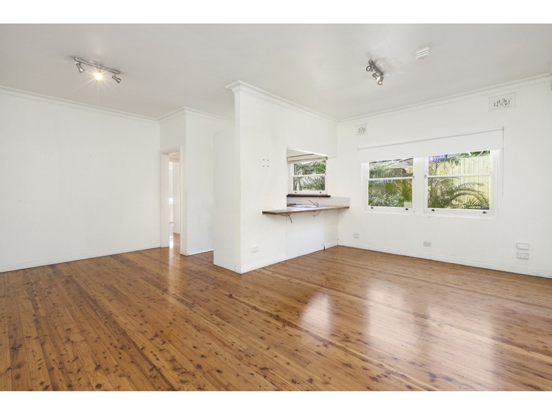 2/18 Moore Road, Freshwater NSW 2096