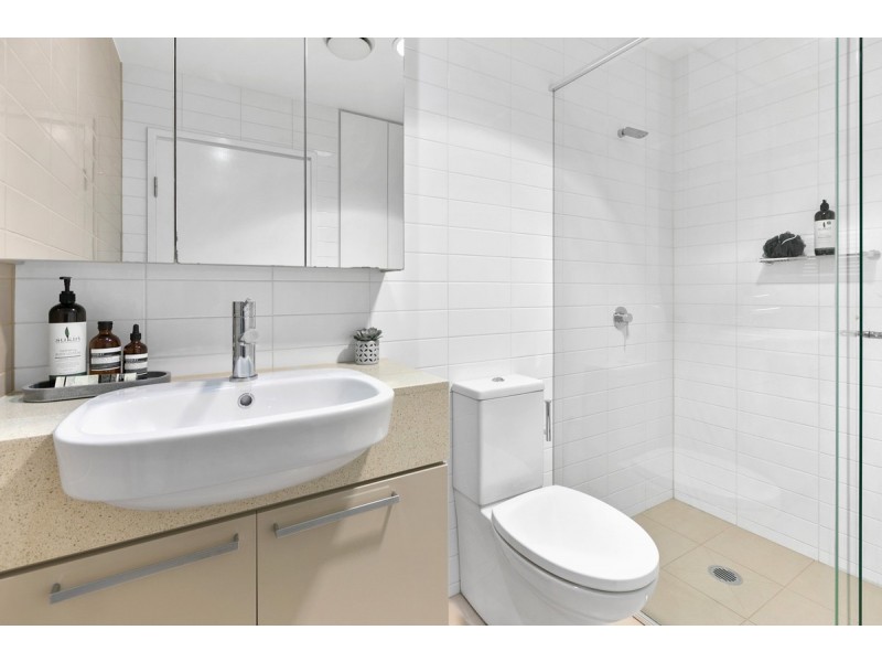 202/2 Sylvan Avenue, Balgowlah NSW 2093