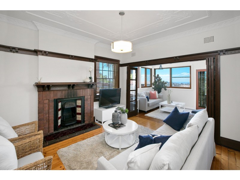 8 Seaview Street, Balgowlah NSW 2093