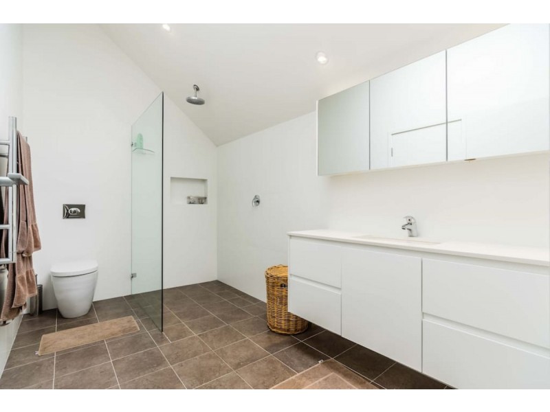 23 Malvern Avenue, Manly NSW 2095