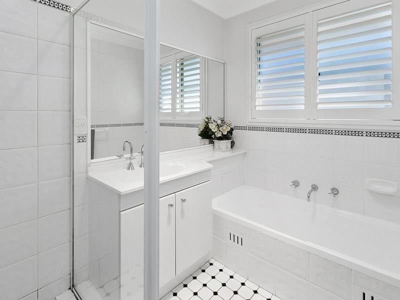 20 Wattle Avenue, Fairlight NSW 2094