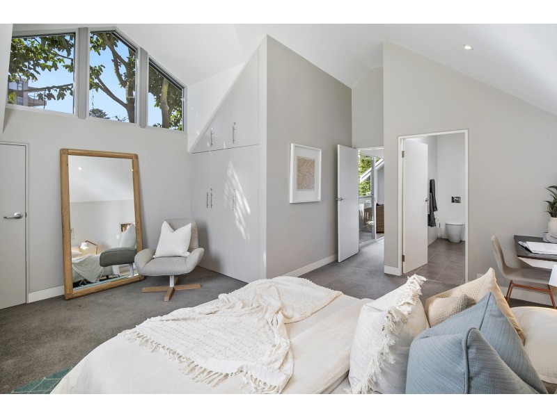 23 Malvern Avenue, Manly NSW 2095