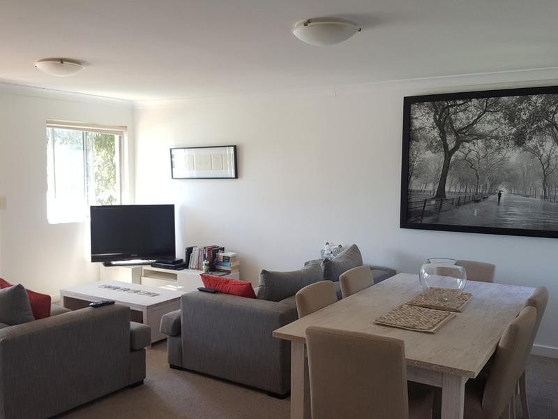 12/4 Campbell Parade, Manly Vale NSW 2093