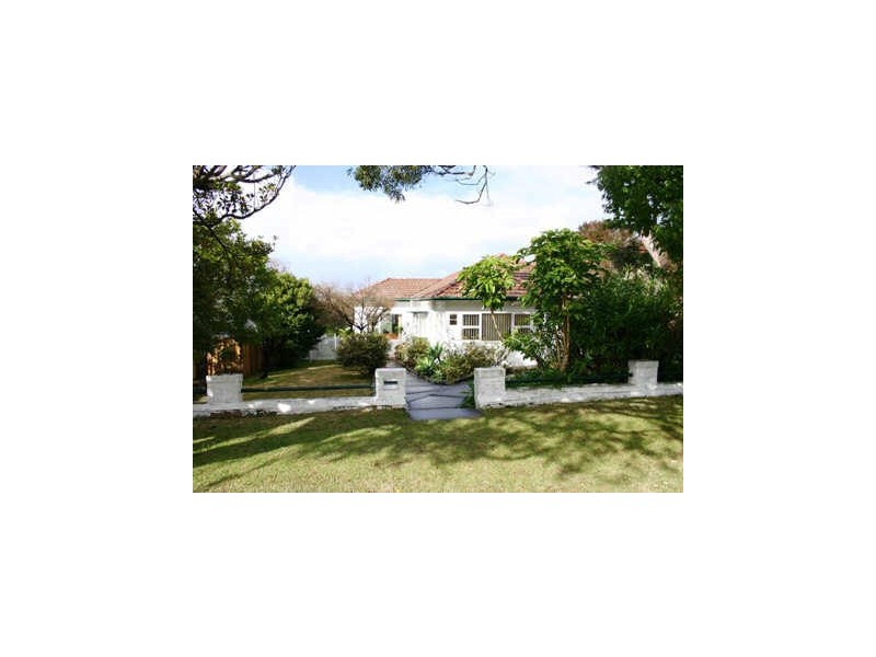 31 Ponsonby Parade, Seaforth NSW 2092