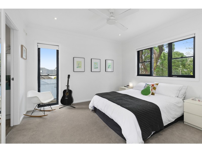 97 Wyuna Avenue, Freshwater NSW 2096