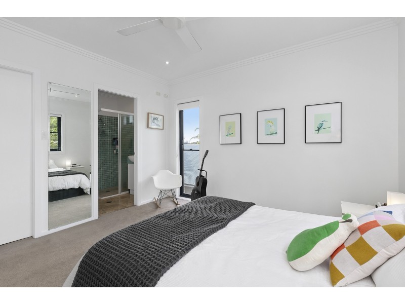 97 Wyuna Avenue, Freshwater NSW 2096