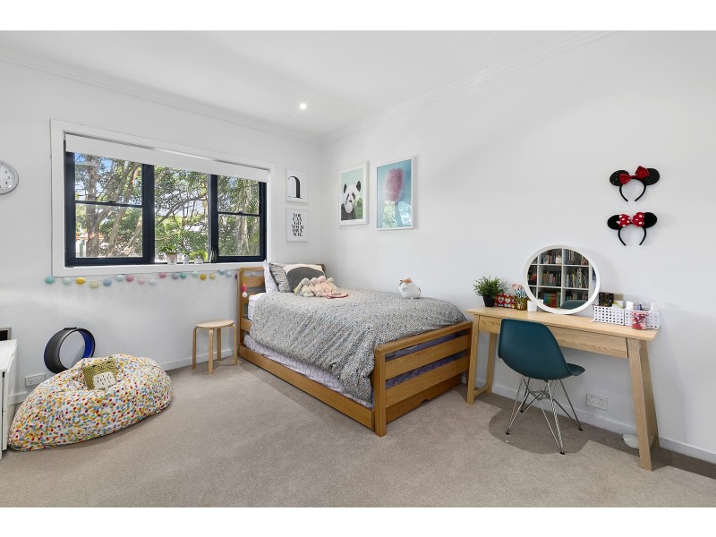 97 Wyuna Avenue, Freshwater NSW 2096