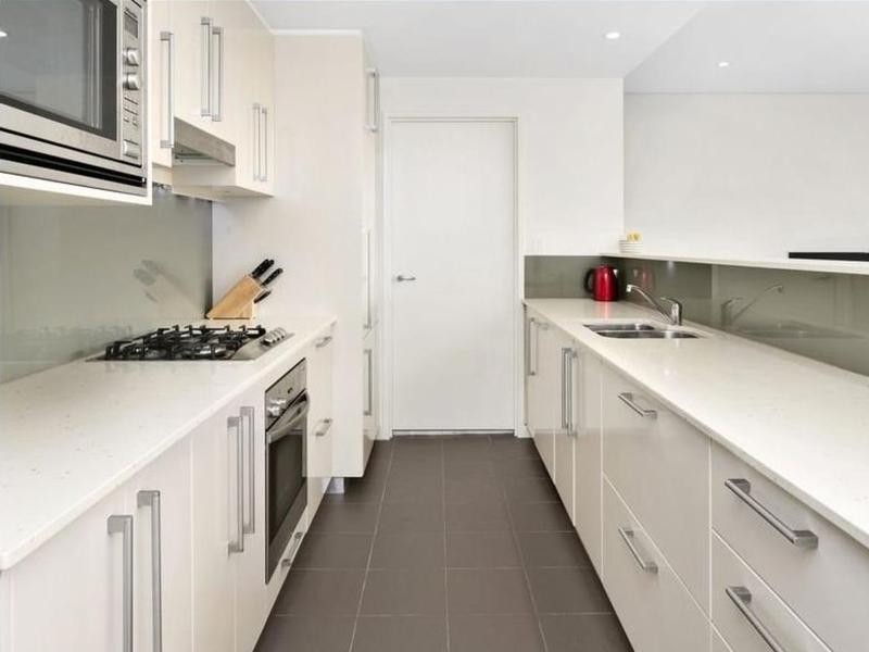 27/2A Campbell Parade, Manly Vale NSW 2093