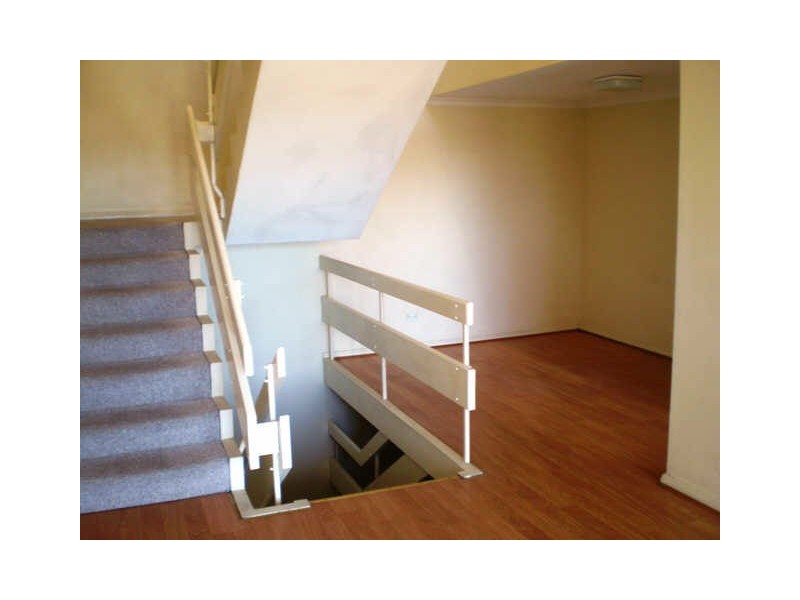 25/2-4 Beach Street, Curl Curl NSW 2096