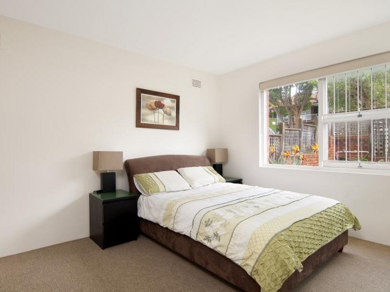 2/1 Murray Road, Freshwater NSW 2096