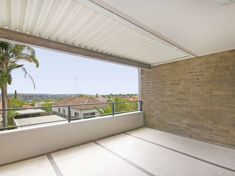 2/4 Hilltop Crescent, Fairlight NSW 2094