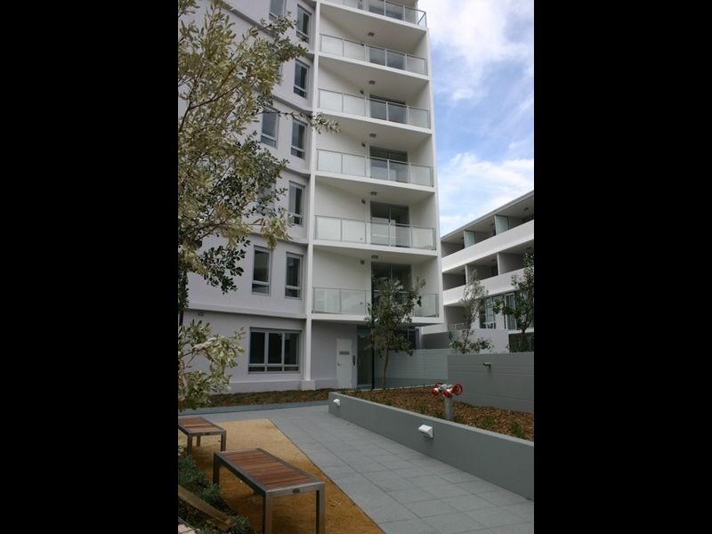 3308/10 Sturdee Parade, Dee Why NSW 2099