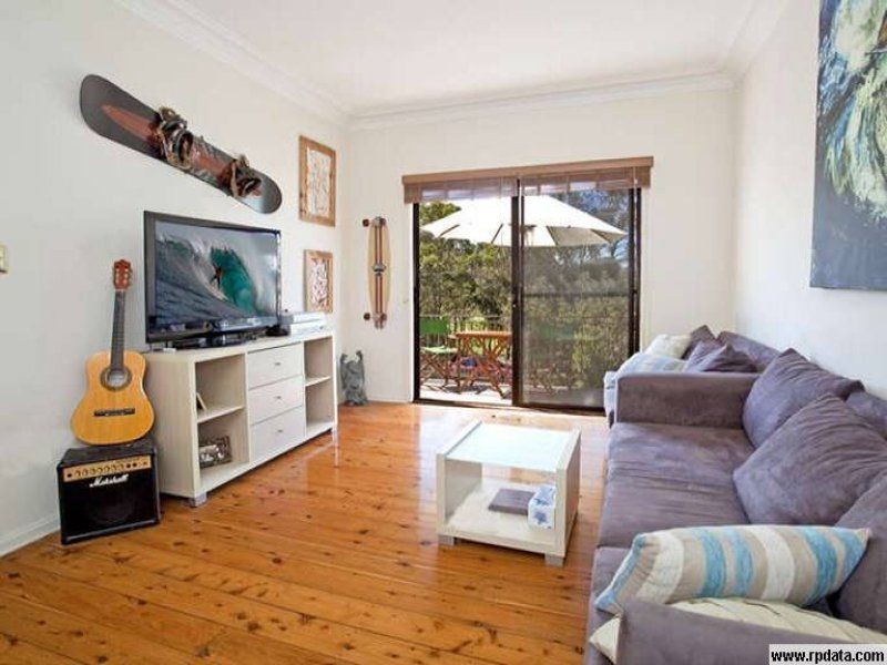 65 Campbell Pde, Manly Vale NSW 2093