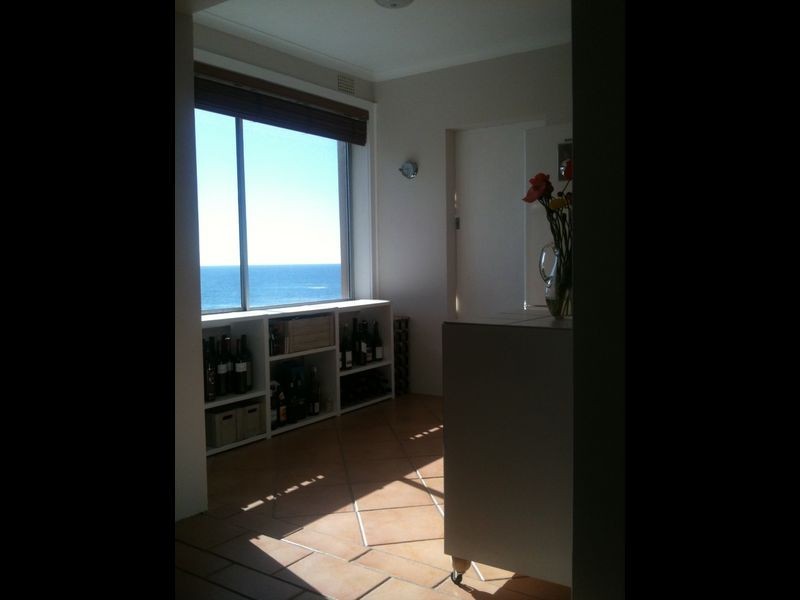 1/2 Queenscliff Rd, Queenscliff NSW 2096