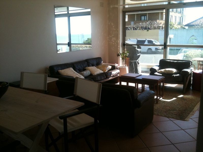 1/2 Queenscliff Rd, Queenscliff NSW 2096