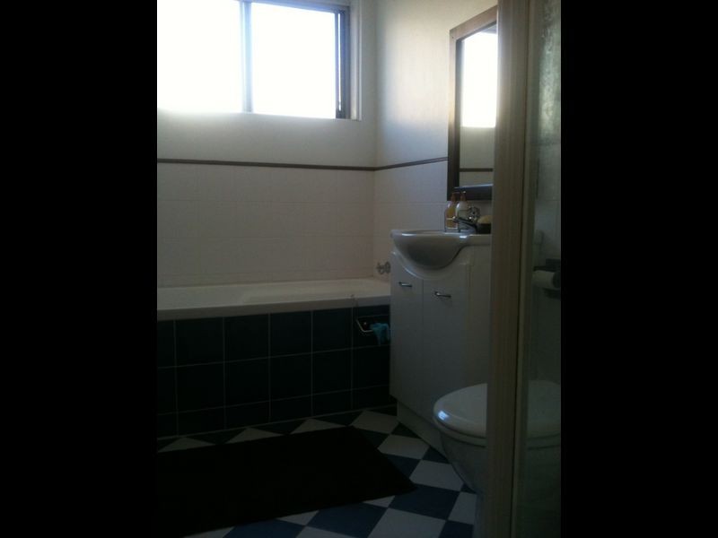 1/2 Queenscliff Rd, Queenscliff NSW 2096